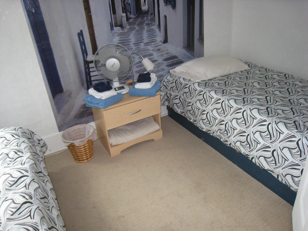 Poppi'S Guesthouse Revelstoke Pokój zdjęcie